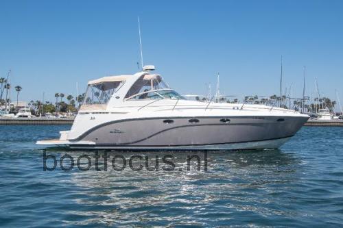 Rinker 400 Express Cruiser specificaties